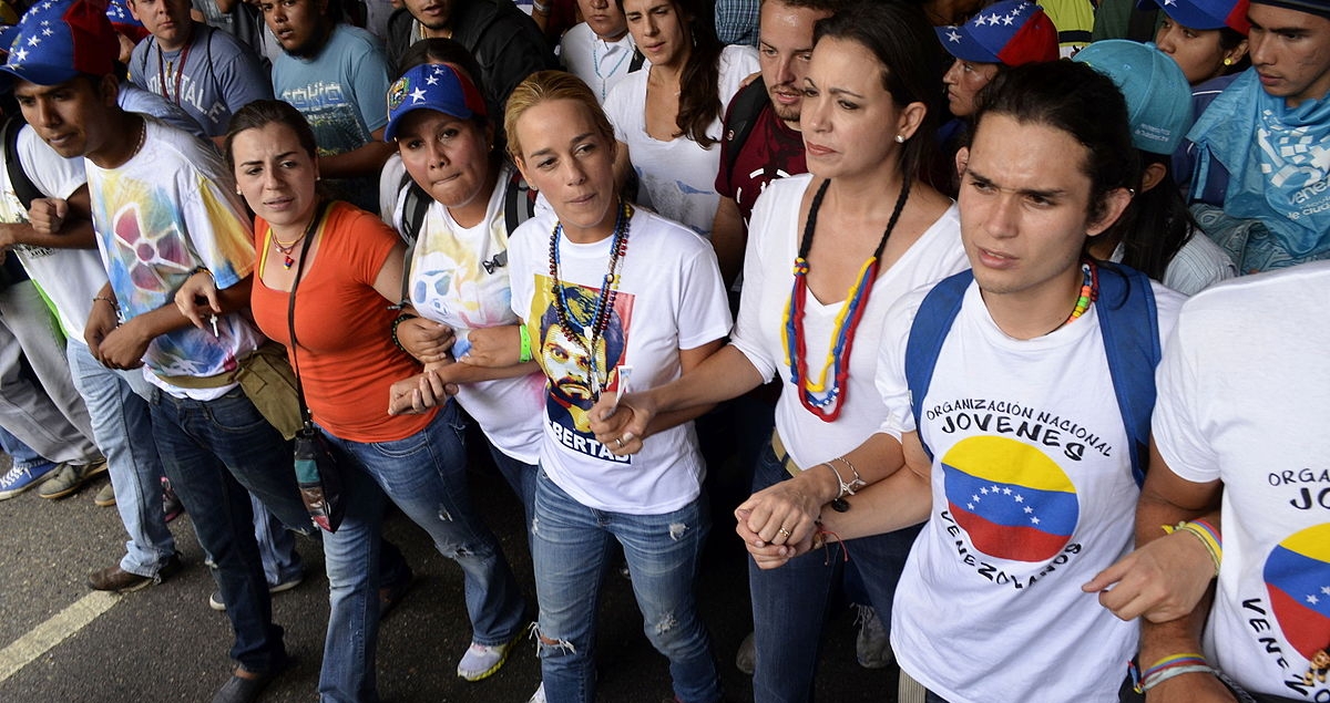 Manifestación en Caracas contra el adoctrinamiento estudiantil, el 26 de abril de 2014. CARLOS DÍAZ / CC Manifestación en Caracas contra el adoctrinamiento estudiantil, el 26 de abril de 2014. CARLOS DÍAZ / CC