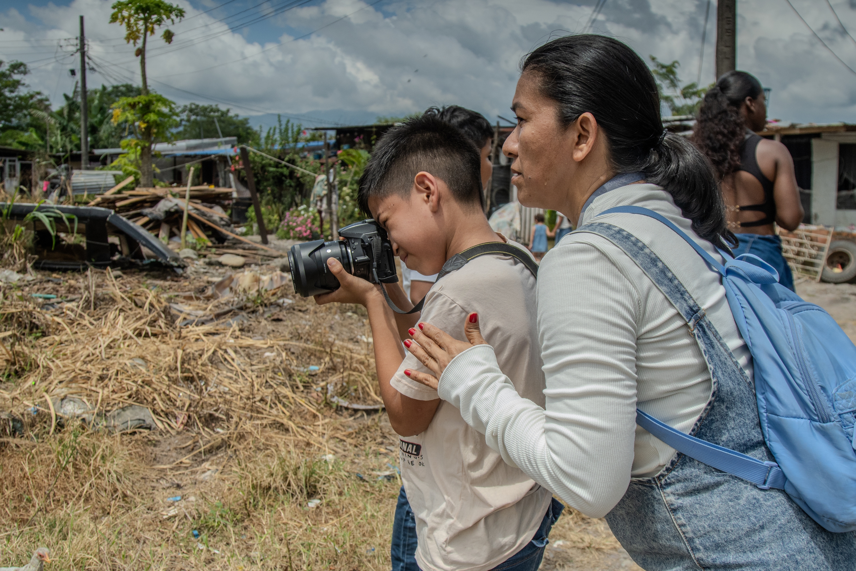 Participantes del taller de comunicación comunitaria adelantado por el fotoperiodista Ever Mercado. MTQ
