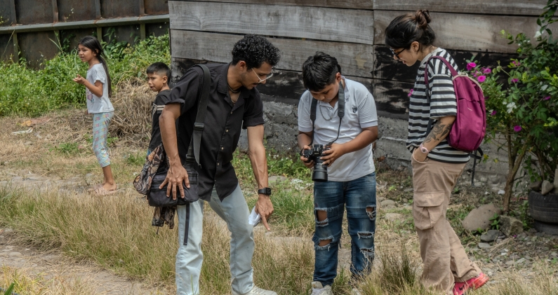 Distintas generaciones de personas interesadas por la fotografía se encontraron para participar en los espacios. MTQ Distintas generaciones de personas interesadas por la fotografía se encontraron para participar en los espacios. MTQ