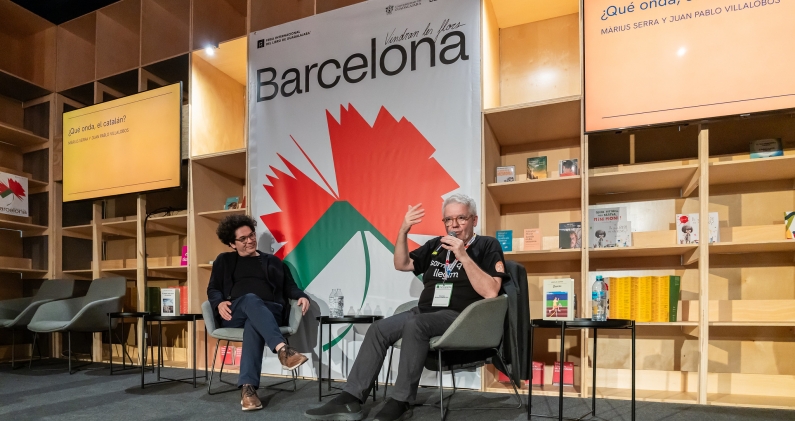 Màrius Serra y Juan Pablo Villalobos en la charla “¿Qué onda, el catalán?” durante la FIL 2025. FIL / NABIL QUINTERO Màrius Serra y Juan Pablo Villalobos en la charla “¿Qué onda, el catalán?” durante la FIL 2025. FIL / NABIL QUINTERO