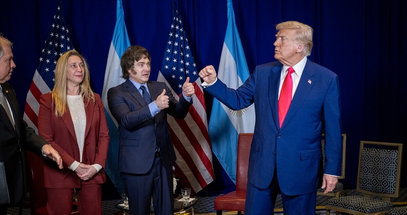 Karina Milei durante un encuentro oficial con Donald Trump en Maryland, en febrero de 2025. THE WHITE HOUSE