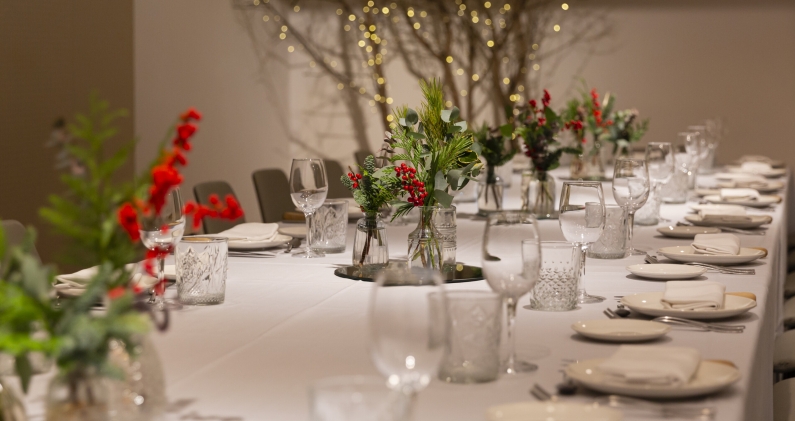 El Alexandra Barcelona Hotel, Curio Collection by Hilton propone menús de Navidad en un entorno acogedor. MÉSQHOTELS