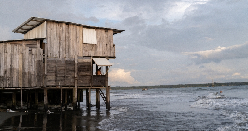 Las casas más afectadas están siendo la de la zona sur de Juanchaco. MT