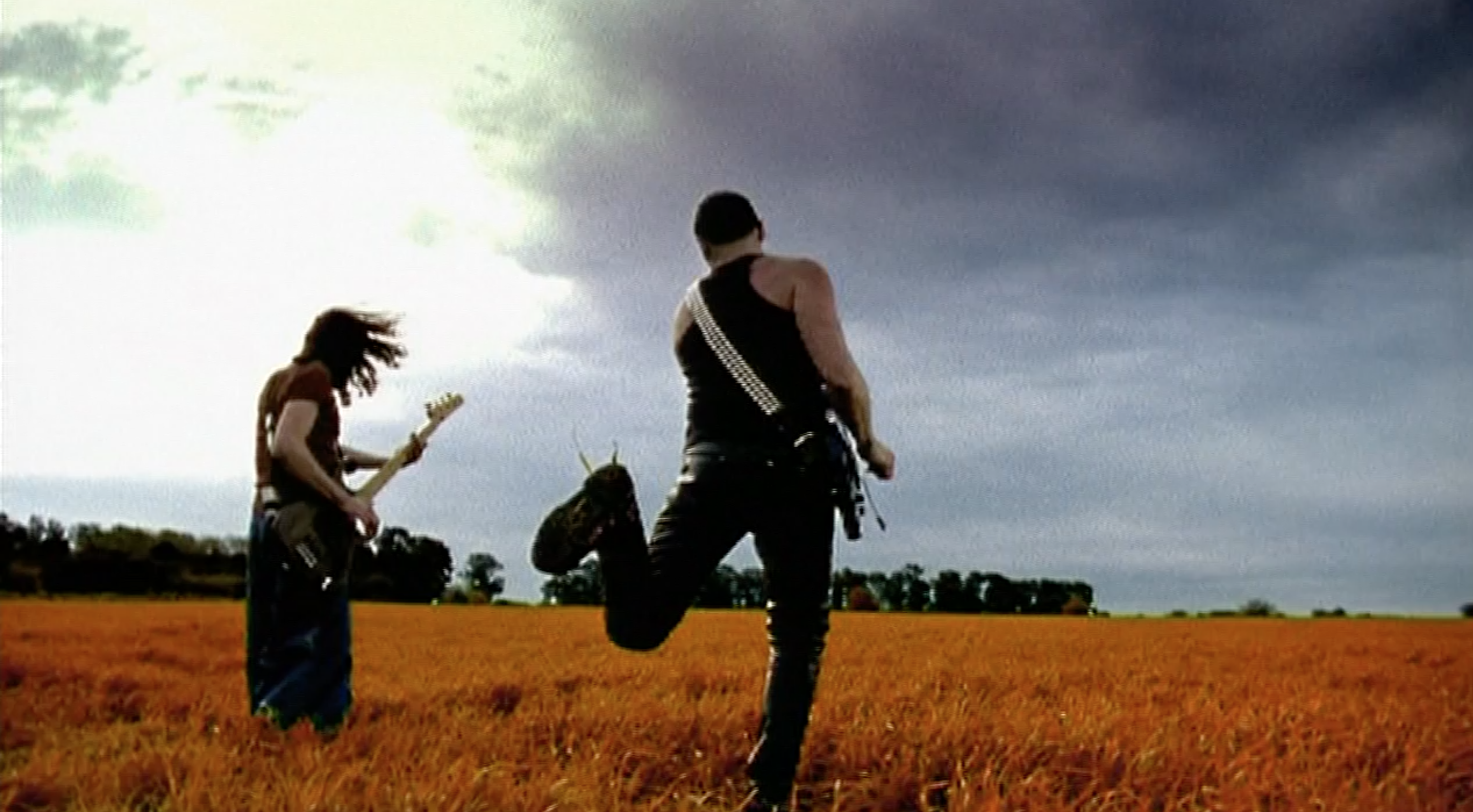 Catupecu Machu en el videoclip de 'Y lo que quiero' en MTV. GIANFRANCO QUATTRINI ARCHIVO PERSONAL