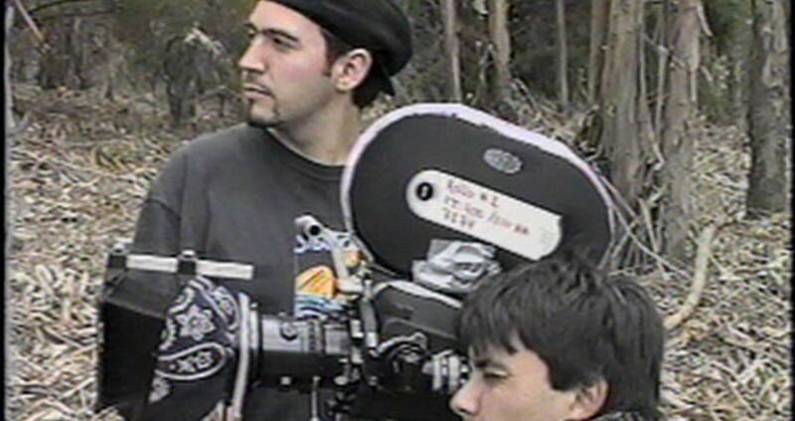 Carlos Moena durante el rodaje de un videoclip en los años noventa. ARCHIVO CARLOS MOENA