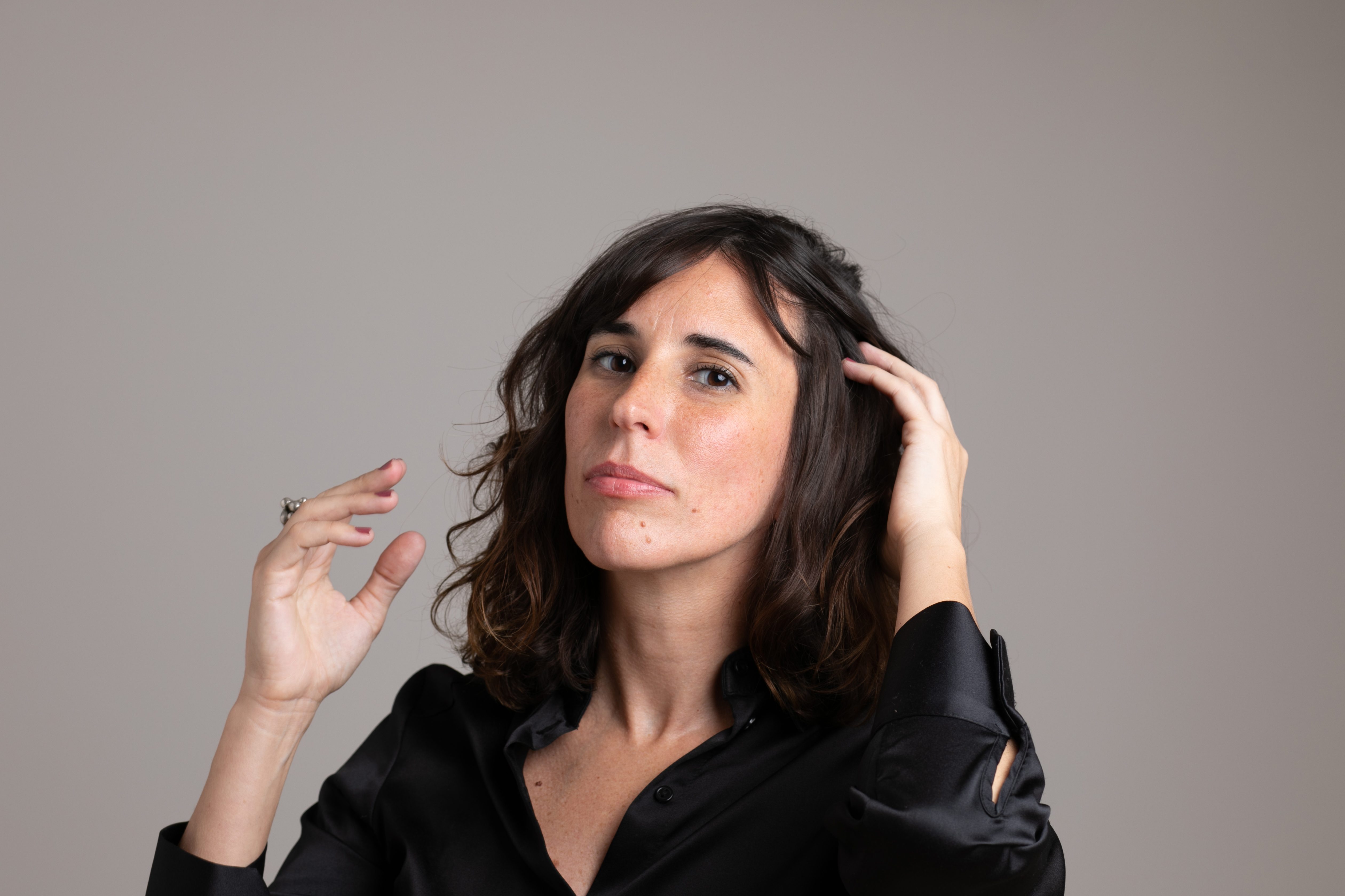 Magalí Etchebarne, escritora y editora argentina, ganadora del Premio Ribera del Duero de Narrativa Breve por 'La vida por delante'. CATALINA BARTOLOMÉ