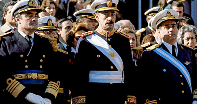 Jorge Rafael Videla encabeza un desfile militar en Buenos Aires en 1978. GOBIERNO DE ARGENTINA Jorge Rafael Videla encabeza un desfile militar en Buenos Aires en 1978. GOBIERNO DE ARGENTINA