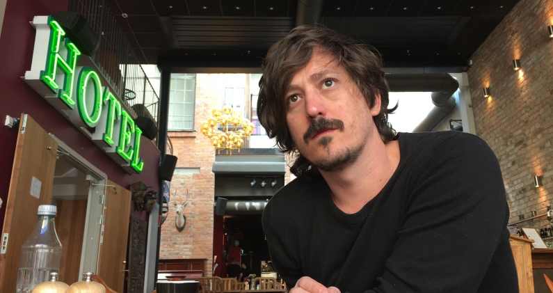 El director Simón Mesa Soto, ganador de la Palma de Oro por 'Leidi' y autor de 'Amparo', estrena ahora 'Un poeta'. CORTESÍA El director Simón Mesa Soto, ganador de la Palma de Oro por 'Leidi' y autor de 'Amparo', estrena ahora 'Un poeta'. CORTESÍA