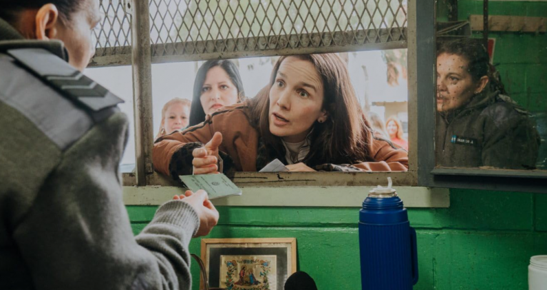 Natalia Oreiro, en una escena de 'La mujer de la fila', de Benjamín Ávila. CORTESÍA Natalia Oreiro, en una escena de 'La mujer de la fila', de Benjamín Ávila. CORTESÍA