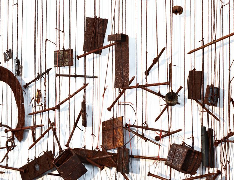 De la serie 'Tapiches con metales', Verónica Vázquez (2016). PIERO ATCHUGARRY De la serie 'Tapiches con metales', Verónica Vázquez (2016). PIERO ATCHUGARRY