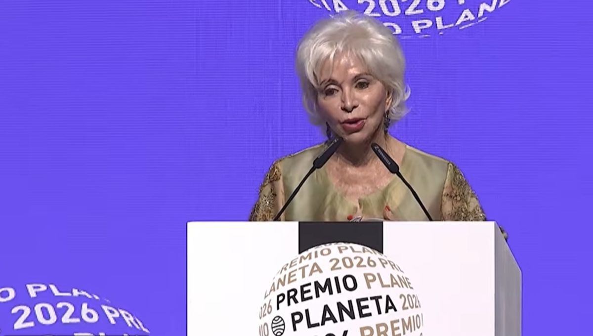 Isabel Allende durante su intervención tras recibir el Premio Planeta 2026 por 'La hora antes del alba'. PLANETA