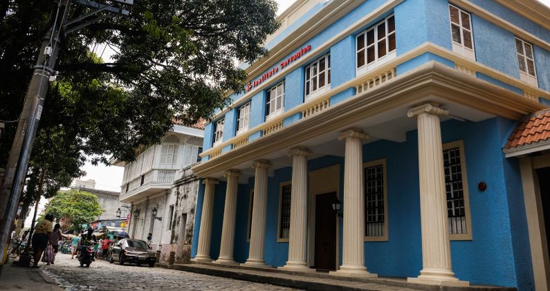 La Casa Azul, sede del Instituto Cervantes en Manila. INSTITUTO CERVANTES