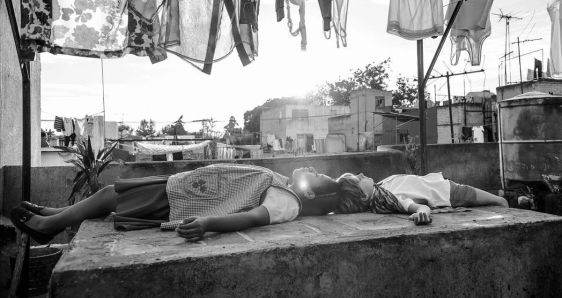 Fotograma de la película 'Roma', de Alfonso Cuarón. NETFLIX