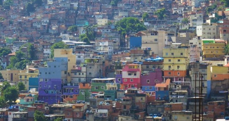 Favelas en Río de Janeiro. FLICKR/MAXIME CON LICENCIA CC BY-NC-SA 2.0