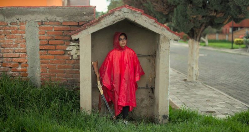 Fotograma de la película 'Se escuchan aullidos', de Julio Hernández Cordón. UN BESO