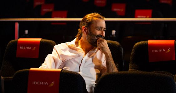 El músico y productor español Javier Limón, en la presentación de 'Volando', en los Cines Callao de Madrid. CORTESÍA