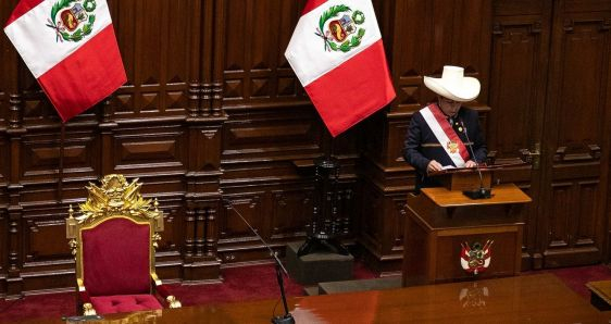 El presidente del Perú, Pedro Castillo, en su toma de posesión, el 28 de julio de 2021. FLICKR/VPR/ROMERIO CUNHA CC BY 2.0