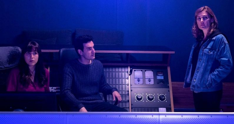Fotograma de 'Tres', de Juanjo Giménez Peña, filme ambientado en los estudios donde se sonorizan las películas. CORTESÍA Fotograma de 'Tres', de Juanjo Giménez Peña, filme ambientado en los estudios donde se sonorizan las películas. CORTESÍA