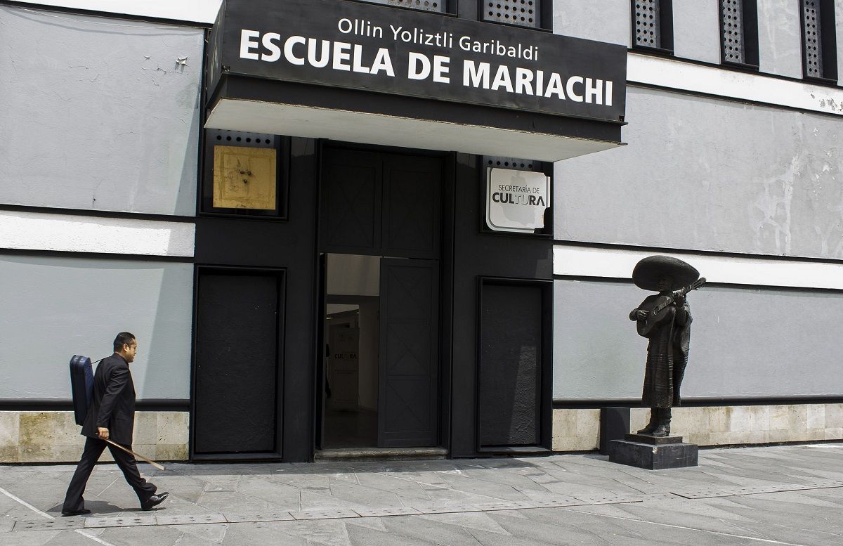 Entrada de la Escuela de Mariachi Ollin Yoliztli, en Ciudad de México. GOBIERNO DE MÉXICO Entrada de la Escuela de Mariachi Ollin Yoliztli, en Ciudad de México. GOBIERNO DE MÉXICO