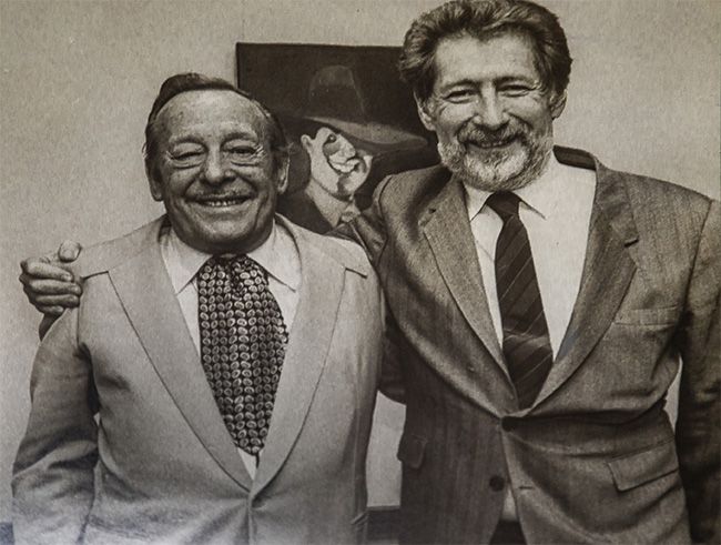 El cantante de tango Roberto Goyeneche y Marcos Cytrynblum. LEO VACA
