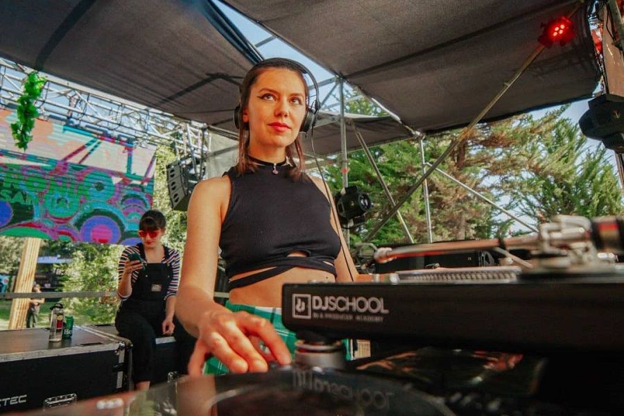 La artista, compositora, productora y DJ chilena Mariana Montenegro. CORTESÍA La artista, compositora, productora y DJ chilena Mariana Montenegro. CORTESÍA