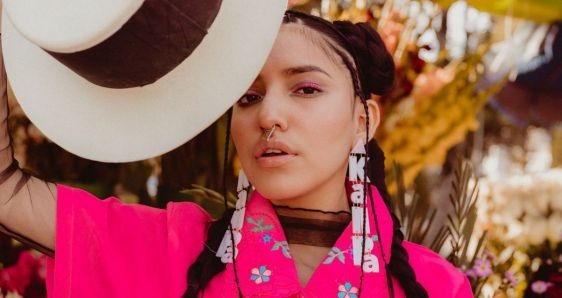 La cantante peruana Renata Flores, reina del rap en quechua. CELIA D. LUNA