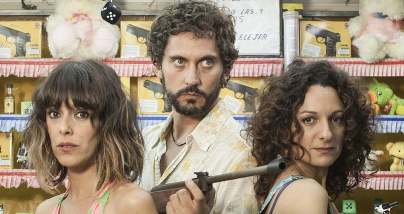Belén Cuesta, Paco León y Ana Katz, en una imagen de 'Kiki, el amor se hace'. VÉRTIGO FILMS