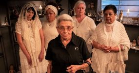 Las protagonistas de 'Perfume de gardenias', la película de Macha Colón sobre funerales en Puerto Rico. 3 GARDENIAS