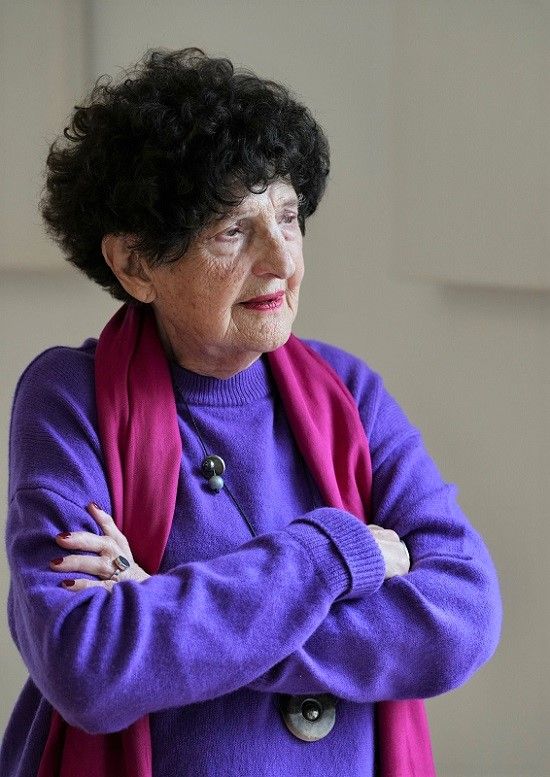 La escritora mexicana Margo Glantz, en la presentación de la novela 'Apariciones' en Madrid, el pasado 5 de abril. CASA DE MÉXICO EN ESPAÑA