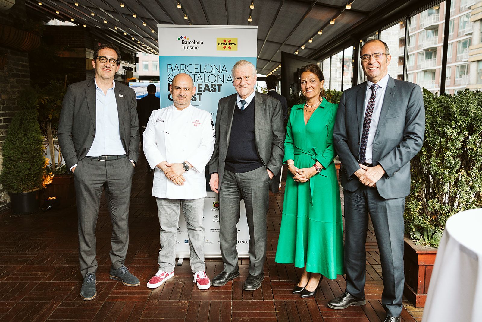 Narcís Ferrer, Jordi Artal, Valentí Fuster, Marian Muro y Juan González, en el acto central del BCN East Coast de Turismo de Barcelona en Nueva York.