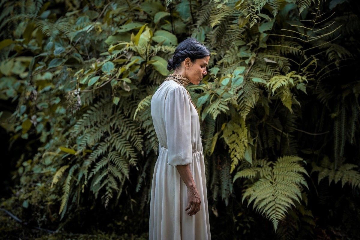 La actriz Wendy Chinchilla, en un fotograma de la película 'Clara Sola', dirigida por Nathalie Álvarez Mesen. HOBAB La actriz Wendy Chinchilla, en un fotograma de la película 'Clara Sola', dirigida por Nathalie Álvarez Mesen. HOBAB