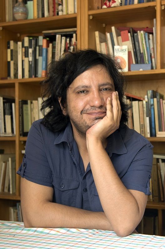 El escritor chileno Alejandro Zambra, autor de libros como 'Bonsái' y 'Poeta chileno'. PAZ ERRAZURIZ