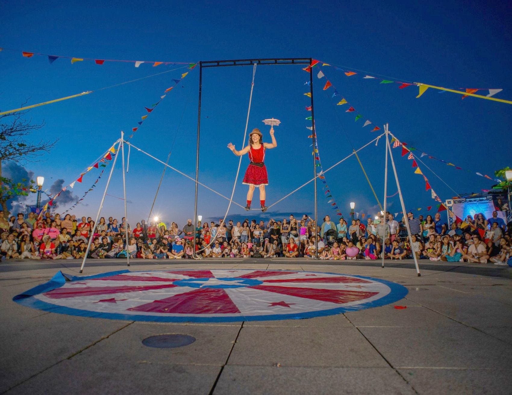 Espectáculo de acrobacias de Muruya, en el Festival de Circo y Artes de Calle de Puerto Rico de 2019. ÁLEX DÍAZ