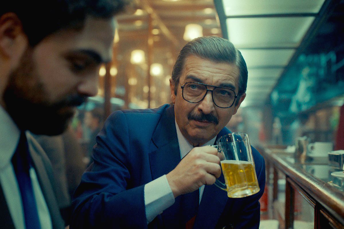 Ricardo Darín, en un fotograma de la película 'Argentina, 1985', de Santiago Mitre. AMAZON STUDIOS Ricardo Darín, en un fotograma de la película 'Argentina, 1985', de Santiago Mitre. AMAZON STUDIOS