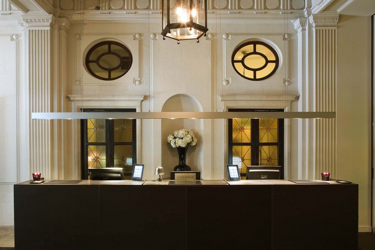 Vestíbulo del Grand Hotel Central de Barcelona. Vestíbulo del Grand Hotel Central de Barcelona.