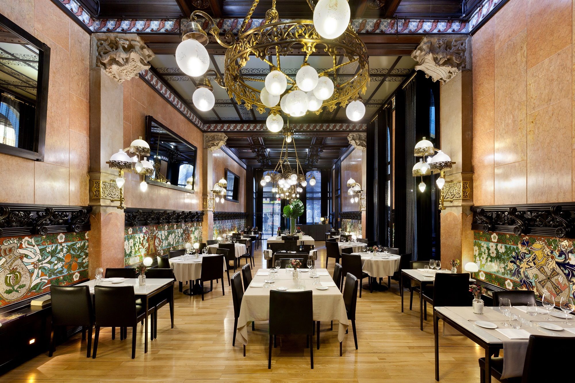 Comedor principal del Hotel España de Barcelona. Comedor principal del Hotel España de Barcelona.