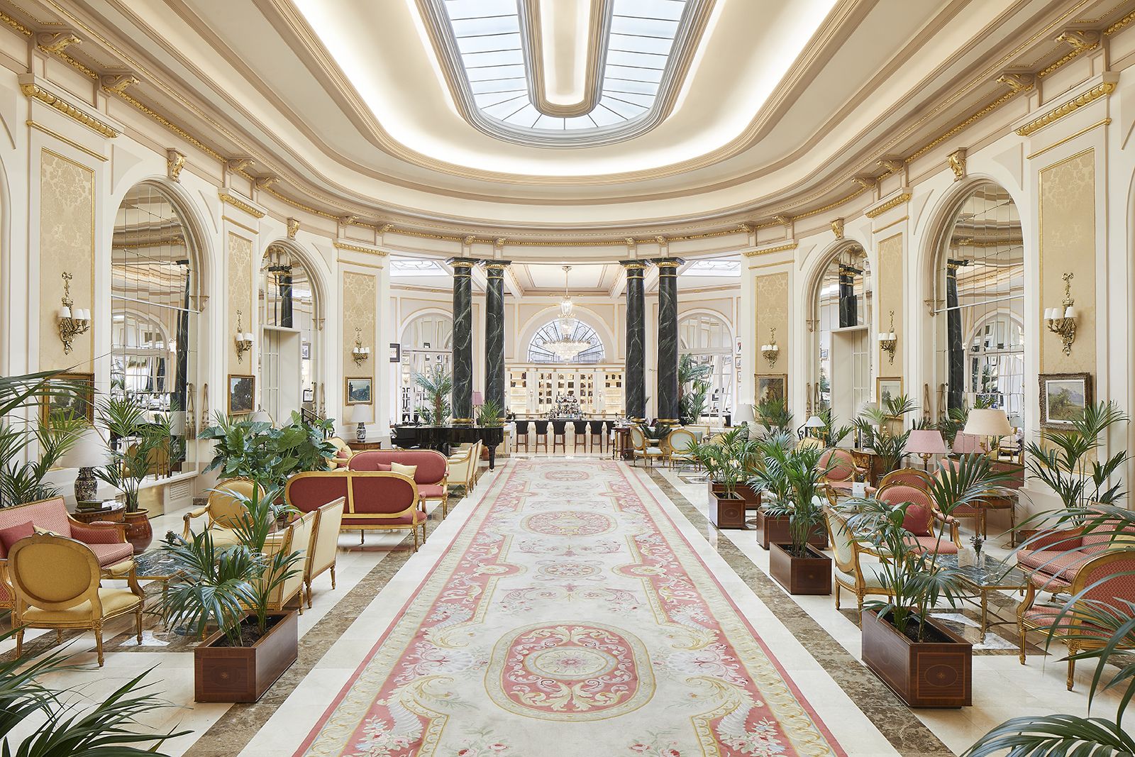 Vestíbulo del Hotel El Palace de Barcelona.