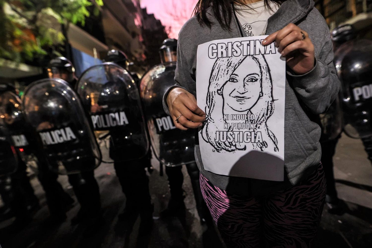 Manifestación contra la vicepresidenta argentina Cristina Fernández de Kirchner, en Buenos Aires, el 27 de agosto de 2022. EFE/JUAN IGNACIO RONCORONI 2