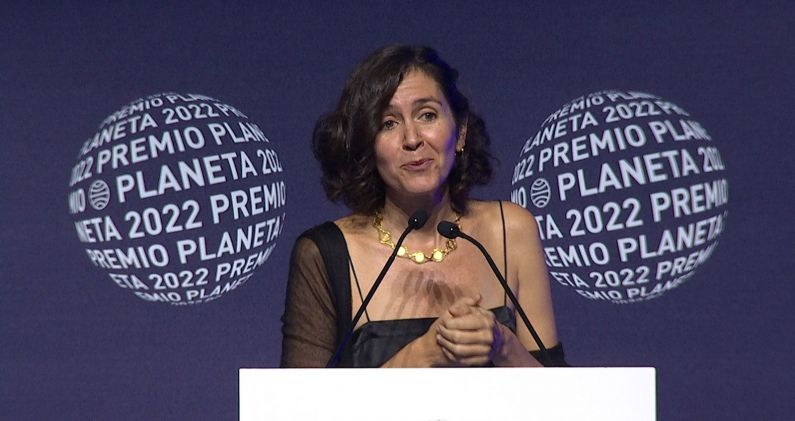 La escritora española Cristina Campos, finalista del Premio Planeta 2022. PLANETA