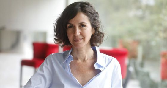 La escritora Cristina Campos, finalista del Premio Planeta 2022, en Barcelona, el 16 de octubre. ARDUINO VANNUCCHI
