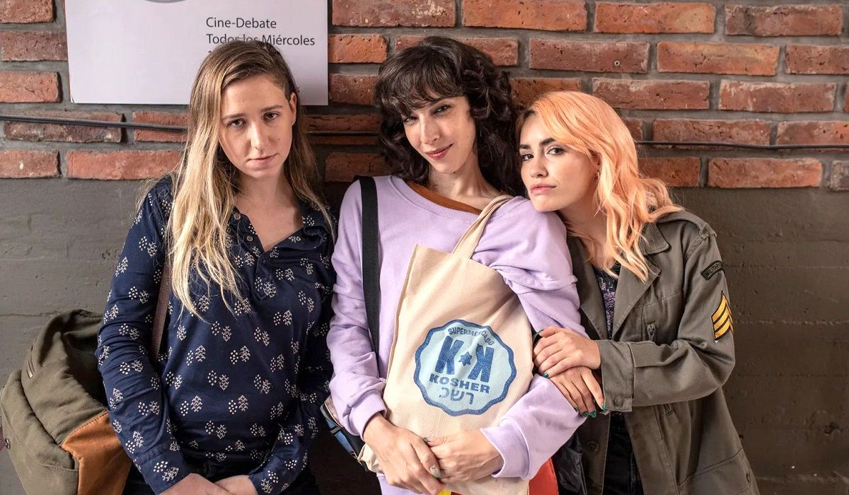 Julieta Zapiola, Vera Spinetta y Lali Espósito, en la serie 'El fin del amor'. AMAZON PRIME VIDEO/MARCOS LUDEVID