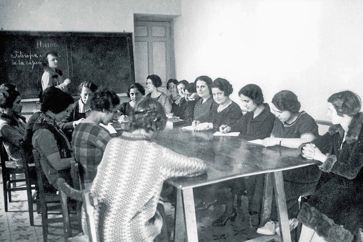 Estudiantes de la Residencia de Señoritas de Madrid, en clase. ARCHIVO Estudiantes de la Residencia de Señoritas de Madrid, en clase. ARCHIVO