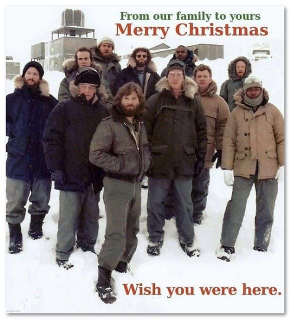 Meme navideño de la película 'The Thing'. ARCHIVO