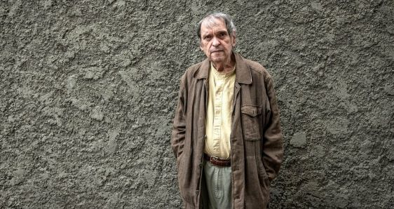 El poeta venezolano Rafael Cadenas, ganador del Premio Cervantes 2022. VASCO SZINETAR