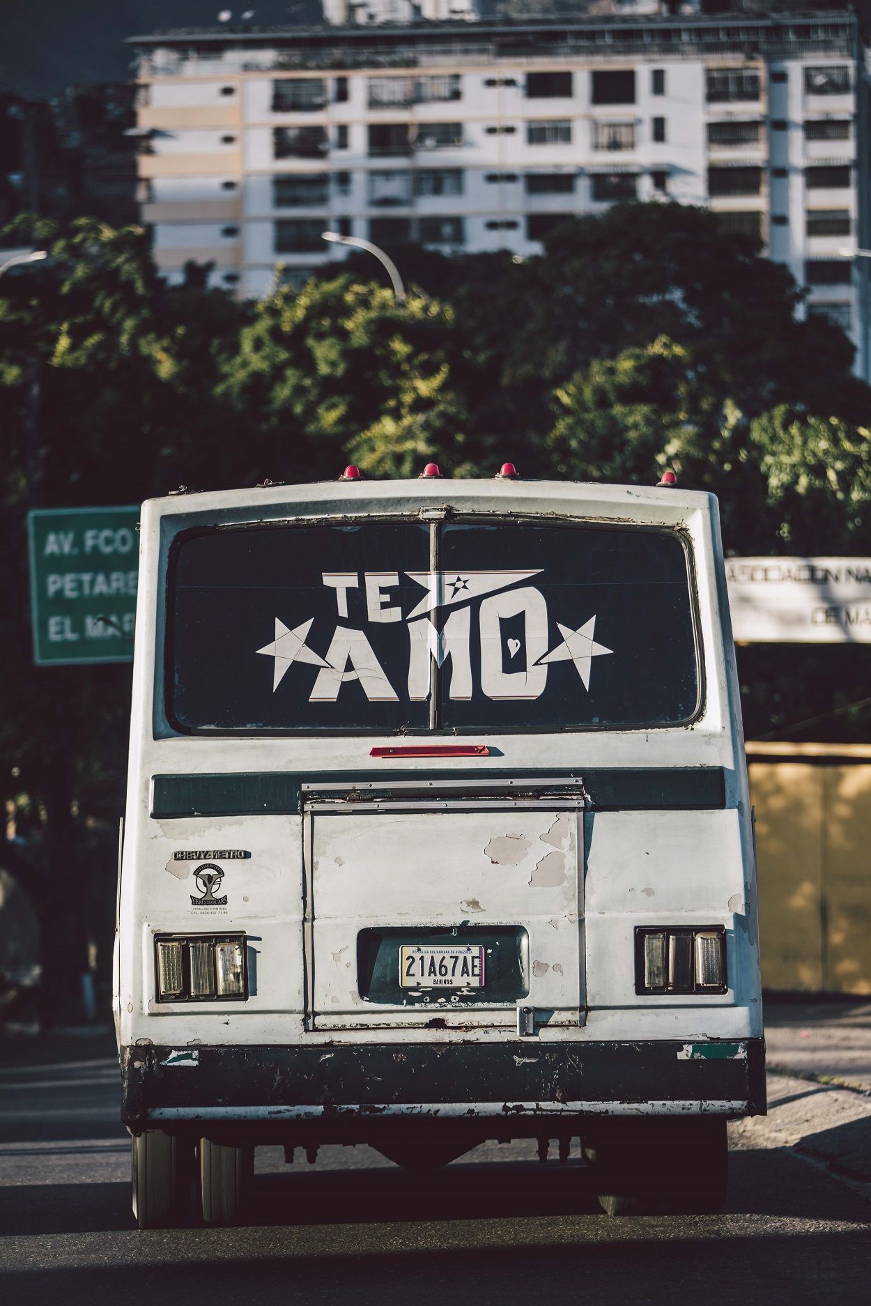 'Te amo', Caracas, Venezuela (2022). © DONALDO BARROS