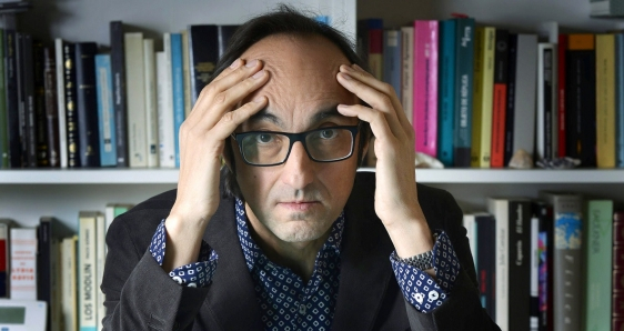 El escritor español Agustín Fernández Mallo, autor de 'La forma de la multitud'. IVAN GIMÉNEZ