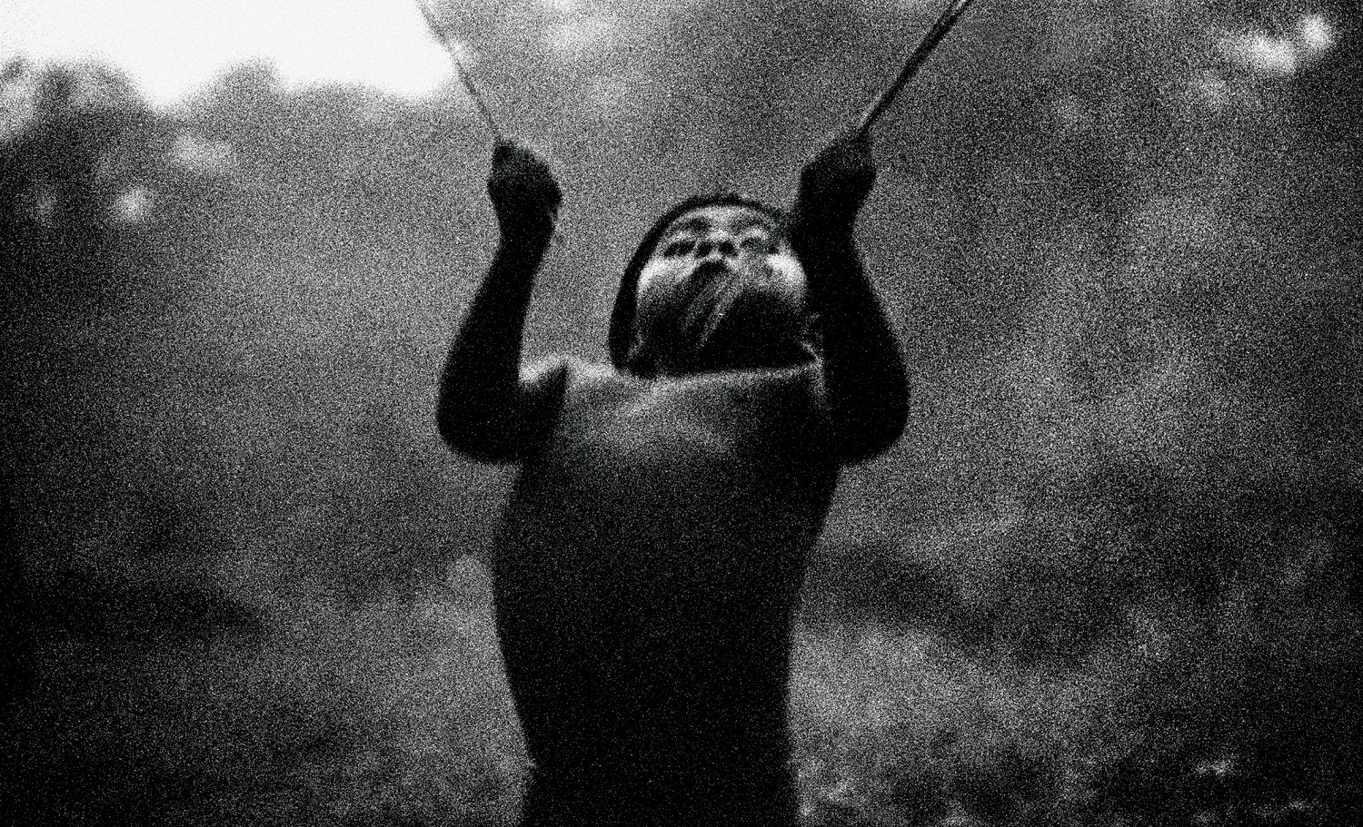 Fotografía de un niño yanomami en la selva amazónica venezolana. HÉCTOR PADULA