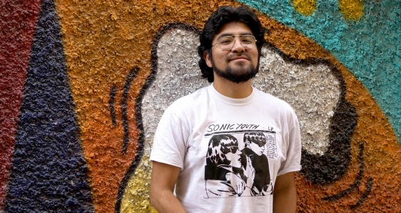 El escritor boliviano Gabriel Mamani Magne. IRIS KIYA