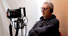 El cineasta argentino Martín Rejtman, durante el rodaje de 'La práctica'. CORTESÍA