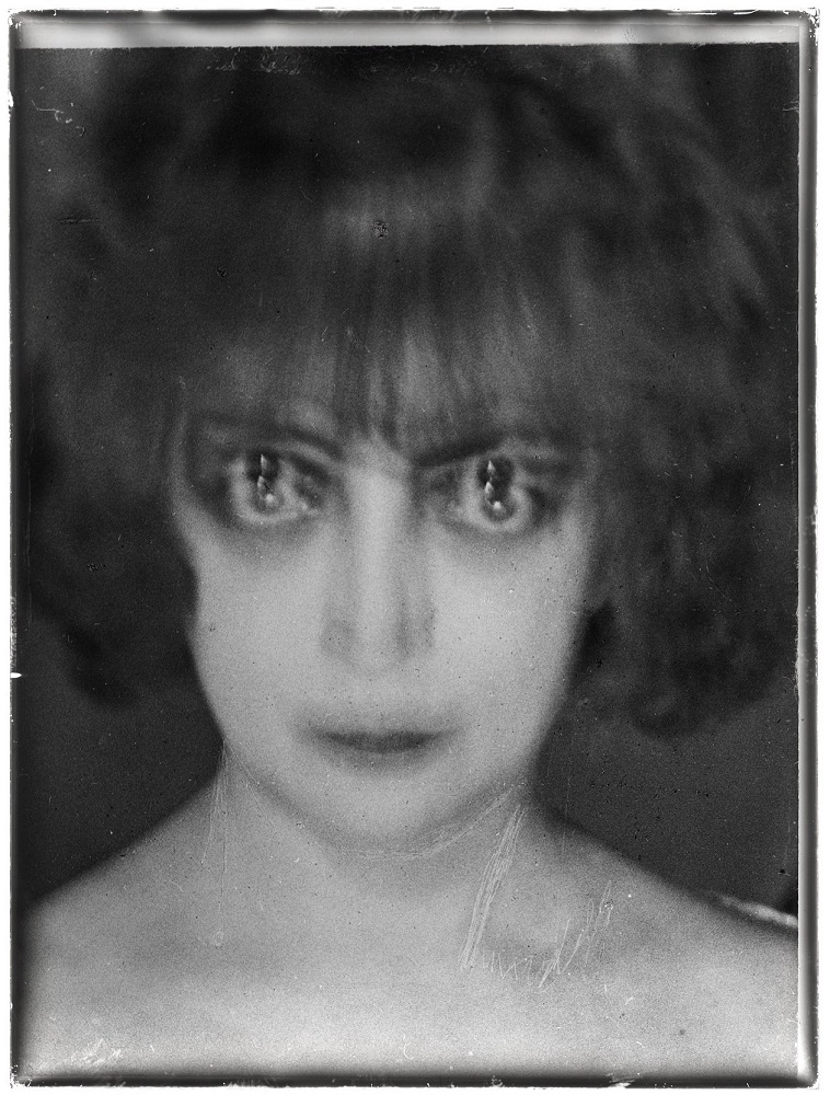 'Luisa Casati', Man Ray, 1922. © CENTRE POMPIDOU, MNAM-CCI/DIST.RMN-GP. © MAN RAY 2015 TRUST/VEGAP, 2022 'Luisa Casati', Man Ray, 1922. © CENTRE POMPIDOU, MNAM-CCI/DIST.RMN-GP. © MAN RAY 2015 TRUST/VEGAP, 2022